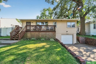 7909 Highland St, Omaha, NE 68127