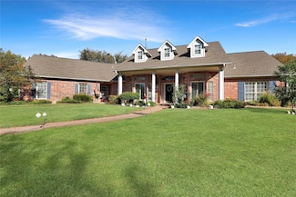 310 Hannah Dr, Farmersville, TX 75442