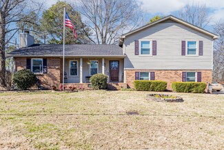 5140 Roxborough Dr, Hermitage, TN 37076