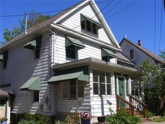 984 Catherine St, Meadville, PA 16335