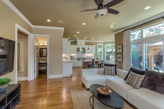 2033 Harmil Way, San Jose, CA 95125