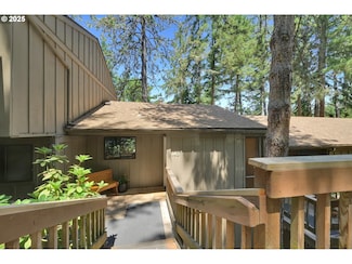 103 Treehill Loop Unit 103, Eugene, OR 97405