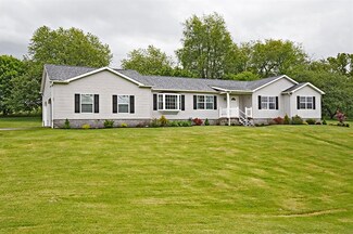 125 Minot Ln, Sarver, PA 16055