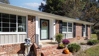2317 Willtee Ln, North Chesterfield, VA 23236