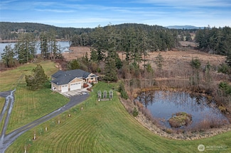 437 Woodpecker Ln, Friday Harbor, WA 98250