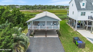 316 E Dolphin Dr, Oak Island, NC 28465