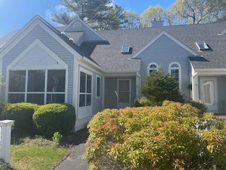 12 Red Cedar Rd, Mashpee, MA 02649