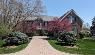 8383 Clarington Ct, Powell, OH 43065