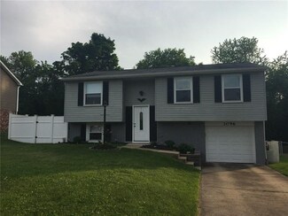 3096 Amy Dr, South Park, PA 15129