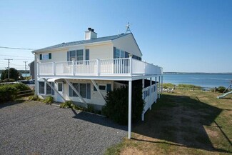 239 Hills Beach Rd, Biddeford, ME 04005