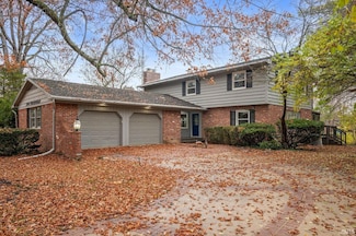 2508 W Twickingham Dr, Muncie, IN 47304