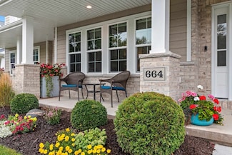 664 Olive Tree Dr, Howard, WI 54313