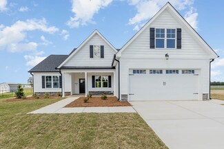 203 Tuscany Cir, Princeton, NC 27569