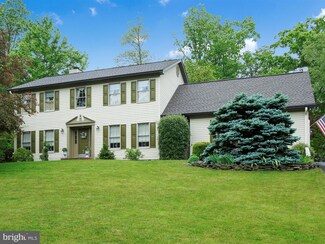 1029 Ridgeview Dr, Orwigsburg, PA 17961