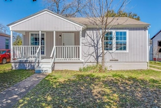 2627 Sharon St, Dallas, TX 75211