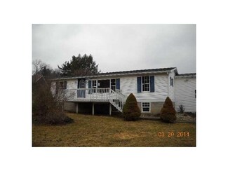 520 Sawmill Run Rd, Butler, PA 16001