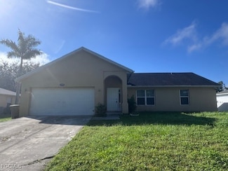 1118 Copley St E, Lehigh Acres, FL 33974