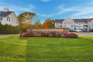 40 Saw Mill Dr Unit 204, North Kingstown, RI 02852