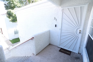 1800 Edmond St Unit 211, Las Vegas, NV 89146