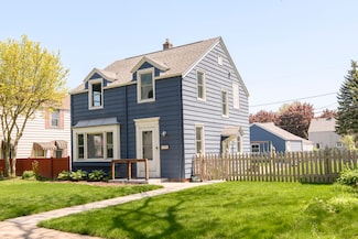 3552 S Pine Ave, Milwaukee, WI 53207