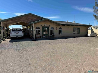 521 W Jones, Columbus, NM 88029