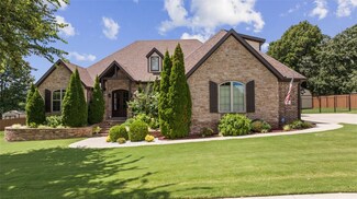 1095 Biltmore Blvd, Springdale, AR 72762