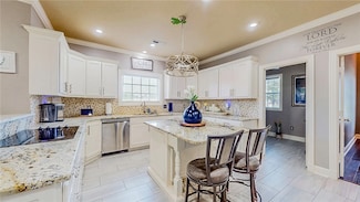 1705 Billie Acres Place, Lowell, AR 72745