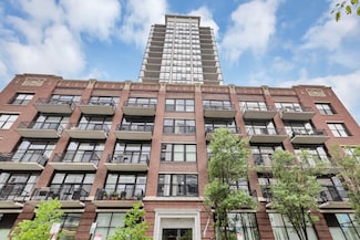 210 S Desplaines St Unit 1102, Chicago, IL 60661