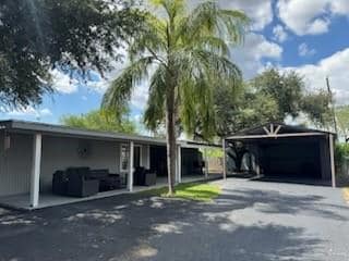 305 Tahiti Dr, Weslaco, TX 78599