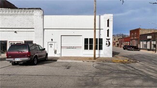 115 E Front St, Perry, KS 66073