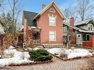 417 W Kilborn St, Lansing, MI 48906
