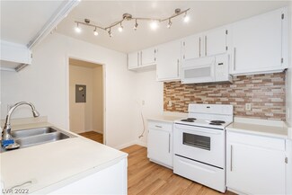 6750 Del Rey Ave Unit 129, Las Vegas, NV 89146