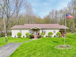 860 County Route 6, Fulton, NY 13069