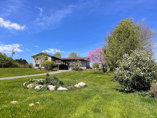 1655 W 450 N, La Porte, IN 46350