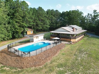501 Martin Rd, Wadesboro, NC 28170