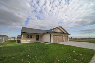 732 S Taylor St, Monroe, IA 50170