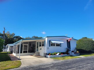 585 Sky Harbor Dr Unit 322, Clearwater, FL 33759