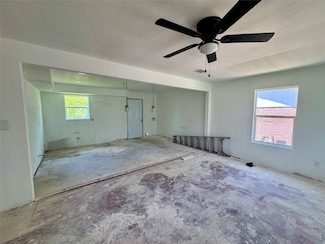 4526 Edfield St, Houston, TX 77051