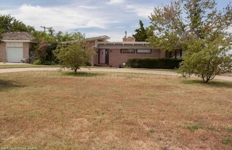 4004 Terrace Dr, Amarillo, TX 79109