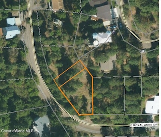 NKA E Royal Anne Dr, Coeur D'Alene, ID 83814