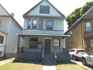 39 Glendale Place, Buffalo, NY 14208