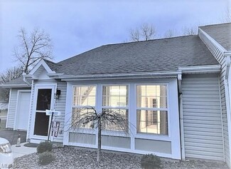 3338 Eagles Loft Unit A, Cortland, OH 44410
