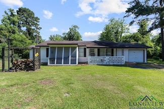 9819 Us Hwy 84e, Joaquin, TX 75954