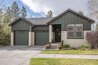 505 NW Flagline Dr, Bend, OR 97701