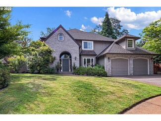 14013 Edenberry Ct, Lake Oswego, OR 97035