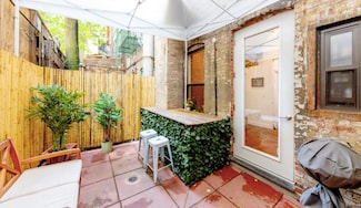 119 Christopher St Unit GARDEN, New York, NY 10014