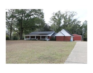 2248 Hardy Parker, Moss Point, MS 39562