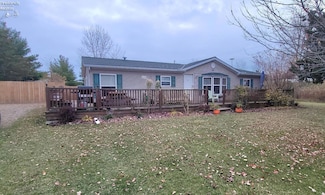 224 Melody Ln, Kelleys Island, OH 43438
