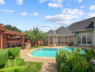 3405 Snidow Dr, Plano, TX 75025