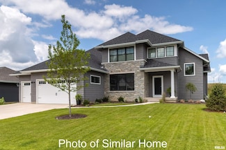 6501 Blackbird Ln, Bettendorf, IA 52722